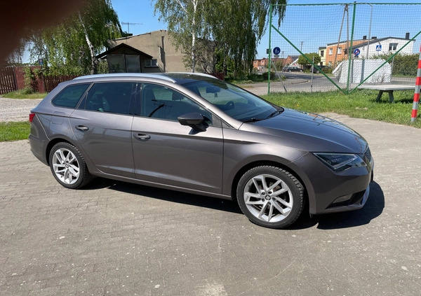 Seat Leon cena 42300 przebieg: 192000, rok produkcji 2015 z Kościan małe 46